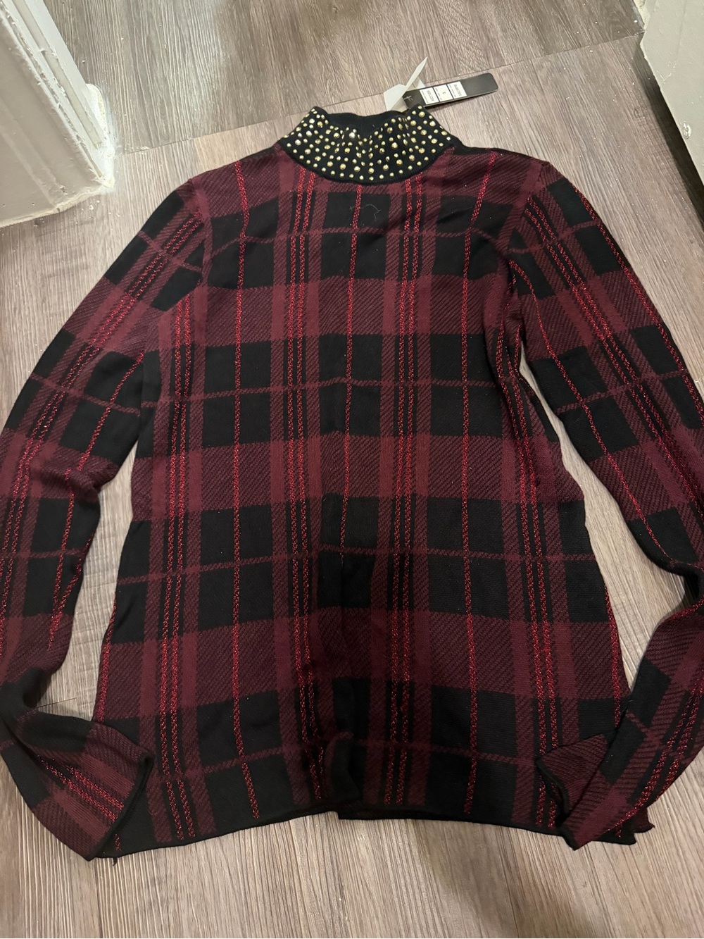 Studded Collar Plaid Top/Tunic- in Black & Dark Cherry- nwt- small